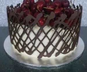 Chocolate Cake Toppers & Cake Icing Flowers classes in Pune